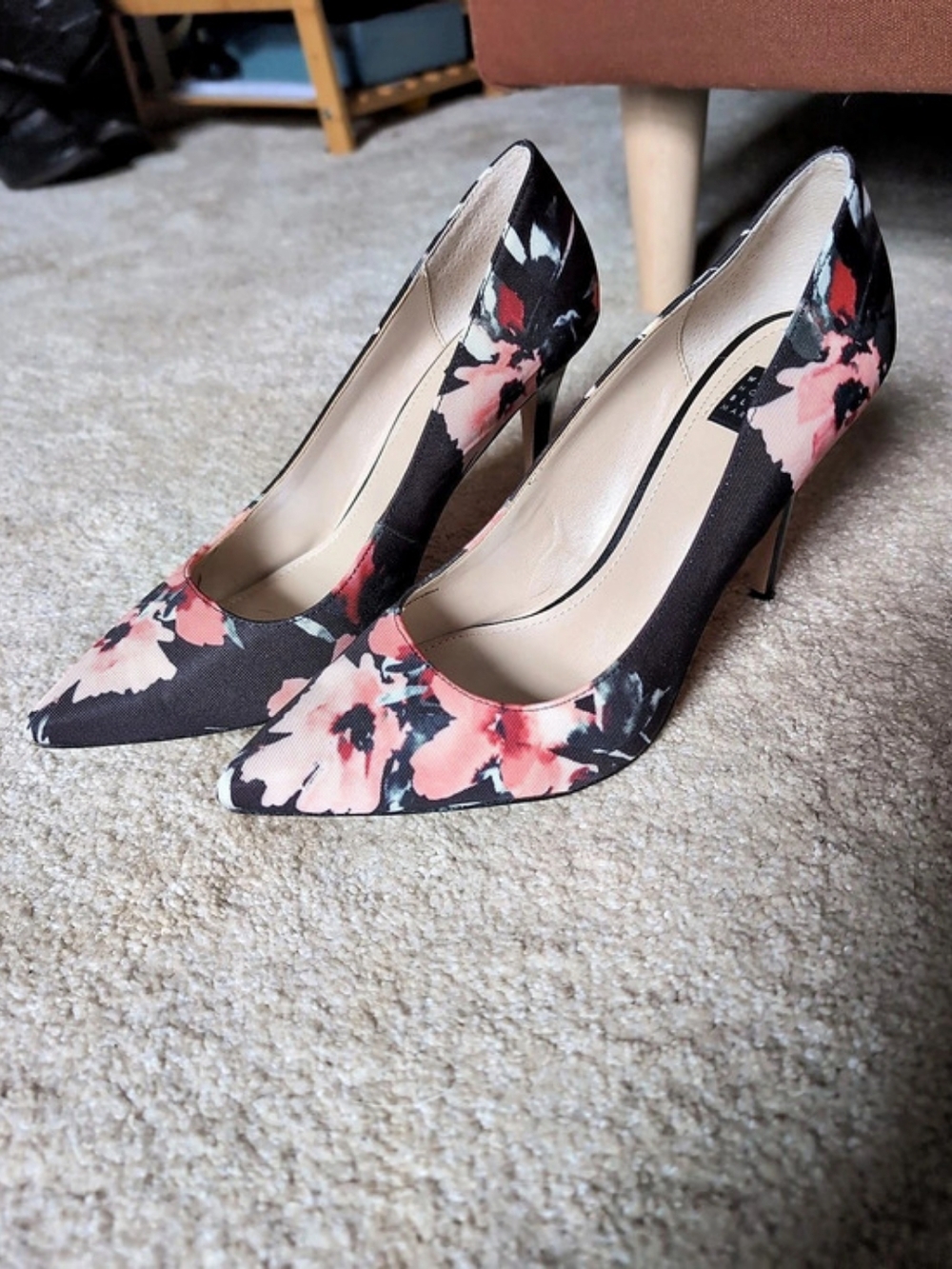 White House Black Market Floral Pointed Toe Heels in Black & Pink